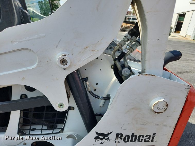 image for item MW9785 2017 Bobcat S570  skid steer loader