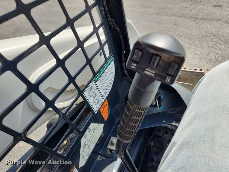 image for item MW9785 2017 Bobcat S570  skid steer loader