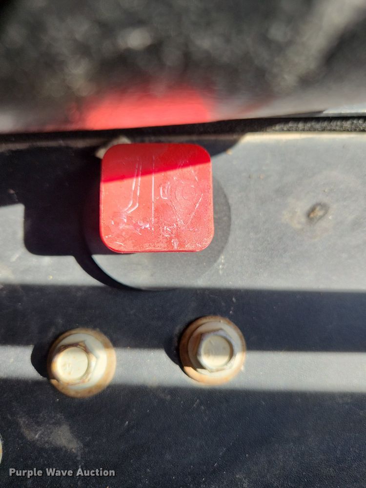 image for item MW9785 2017 Bobcat S570  skid steer loader