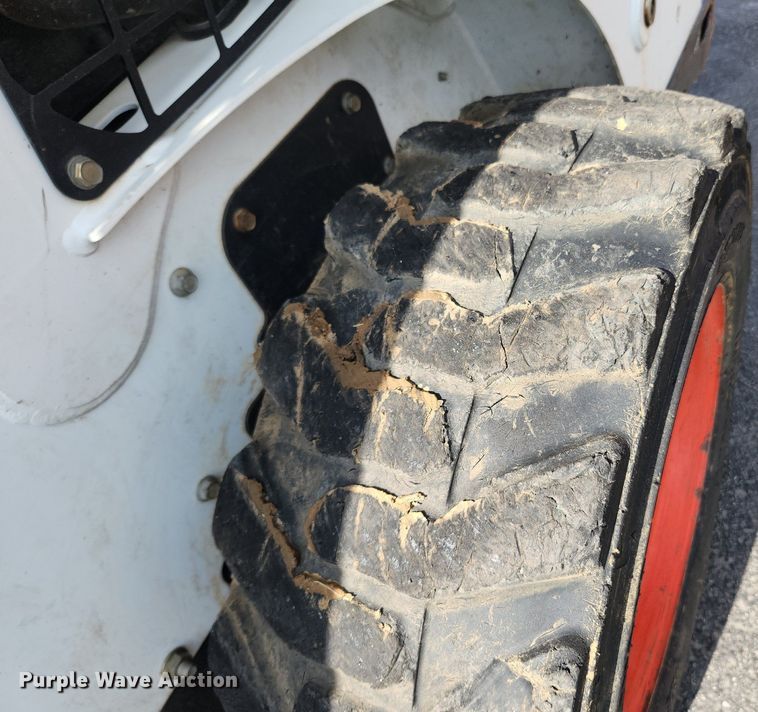 image for item MW9785 2017 Bobcat S570  skid steer loader