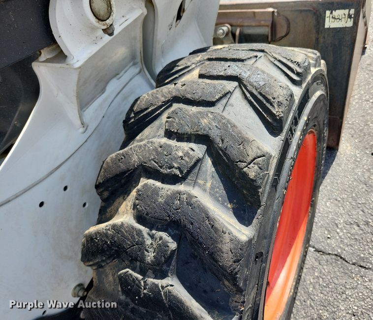 image for item MW9785 2017 Bobcat S570  skid steer loader