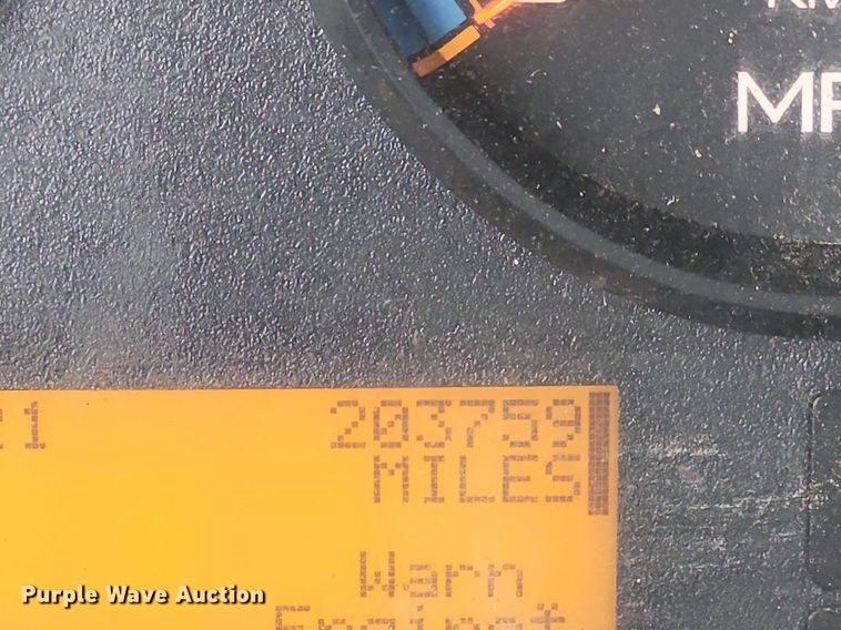 image for item MW9786 2009 International WorkStar 7500  dump truck