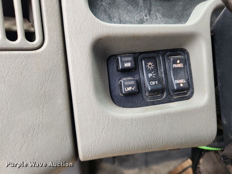 image for item MW9786 2009 International WorkStar 7500  dump truck