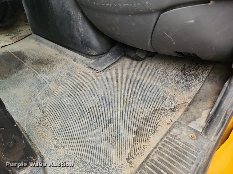 image for item MW9786 2009 International WorkStar 7500  dump truck