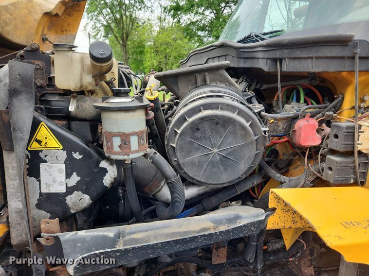 image for item MW9786 2009 International WorkStar 7500  dump truck