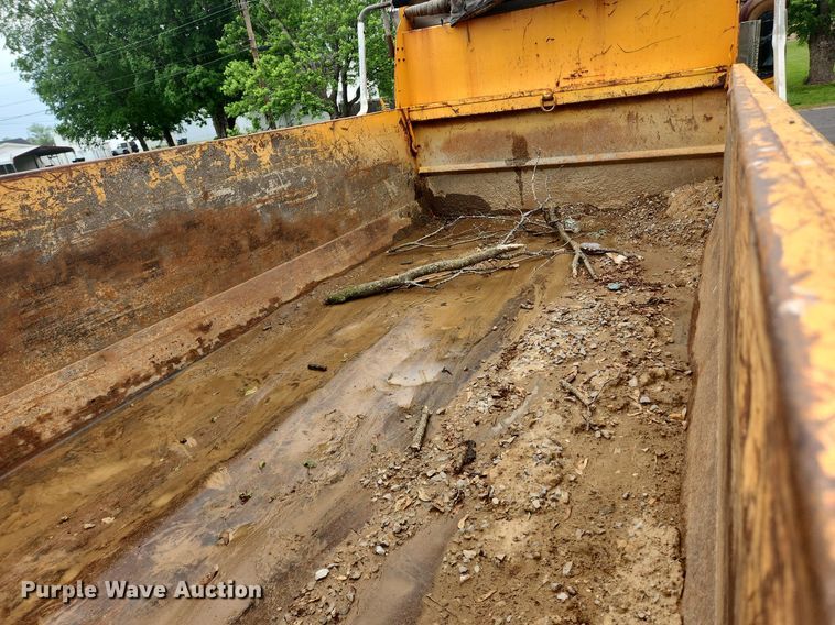 image for item MW9786 2009 International WorkStar 7500  dump truck