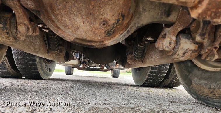 image for item MW9786 2009 International WorkStar 7500  dump truck