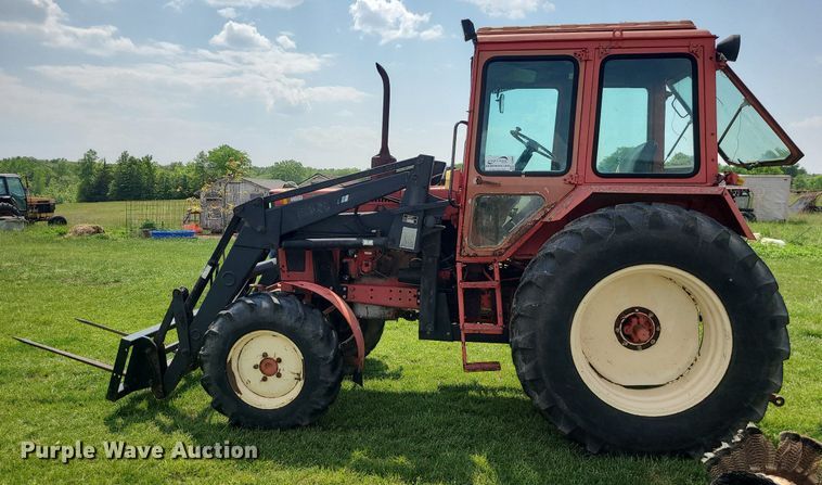 image for item DC6065 Belarus 825  MFWD tractor