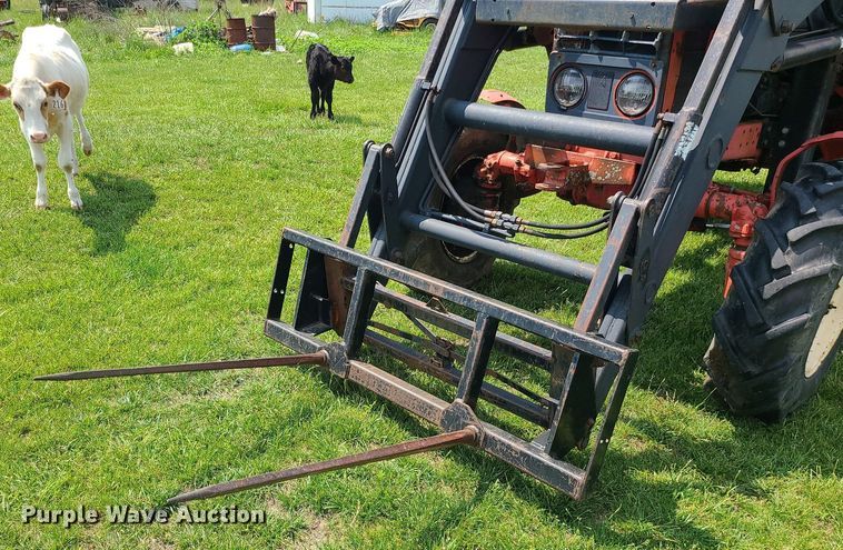 image for item DC6065 Belarus 825  MFWD tractor