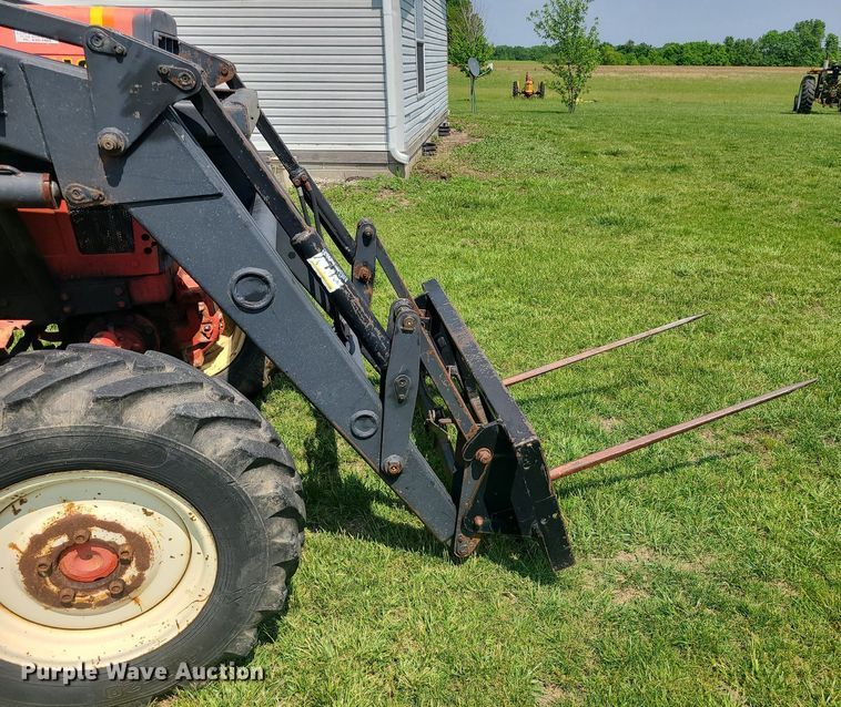 image for item DC6065 Belarus 825  MFWD tractor