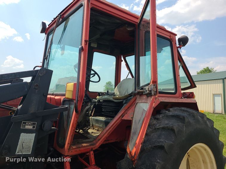 image for item DC6065 Belarus 825  MFWD tractor