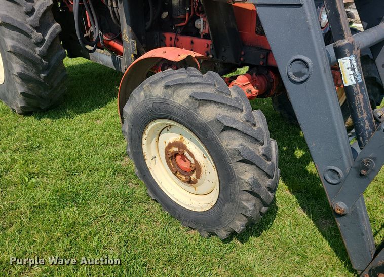 image for item DC6065 Belarus 825  MFWD tractor