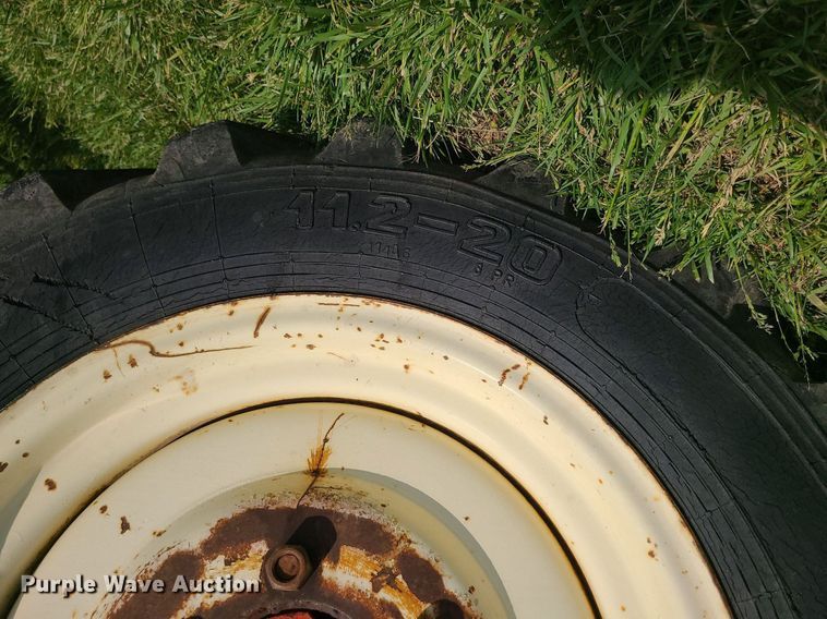 image for item DC6065 Belarus 825  MFWD tractor