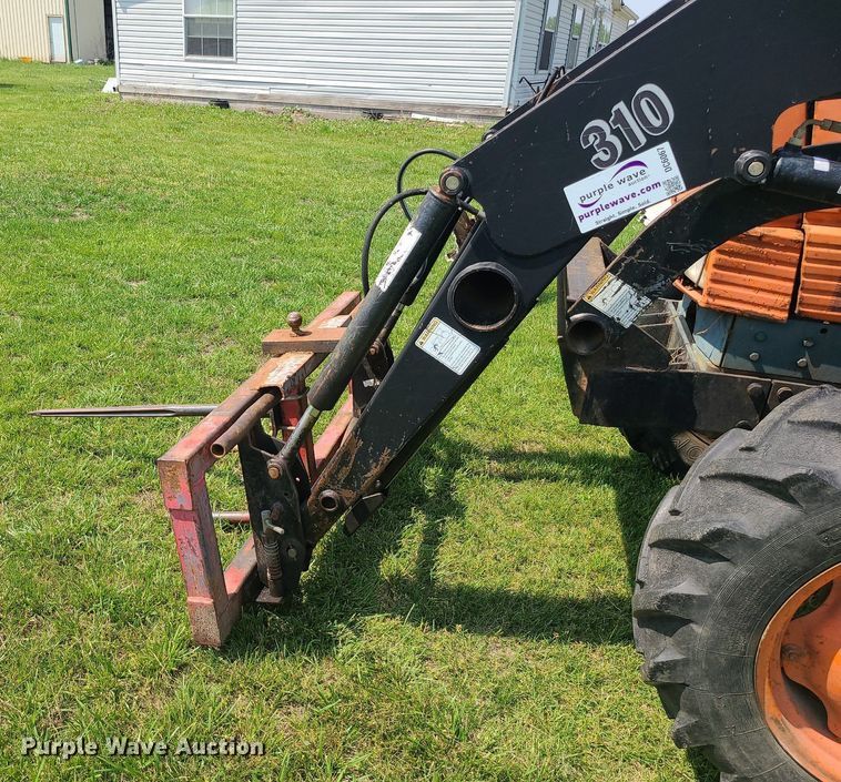 image for item DC6067 Kubota M7950DT  MFWD tractor