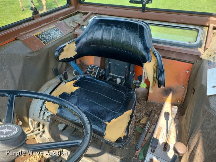 image for item DC6067 Kubota M7950DT  MFWD tractor