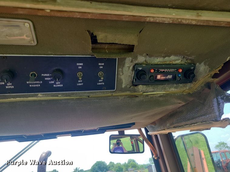 image for item DC6067 Kubota M7950DT  MFWD tractor