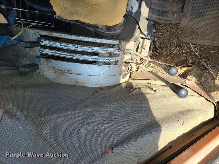 image for item DC6067 Kubota M7950DT  MFWD tractor