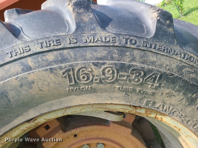 image for item DC6067 Kubota M7950DT  MFWD tractor