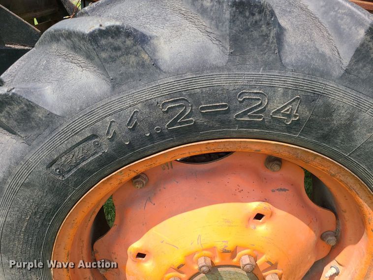 image for item DC6067 Kubota M7950DT  MFWD tractor