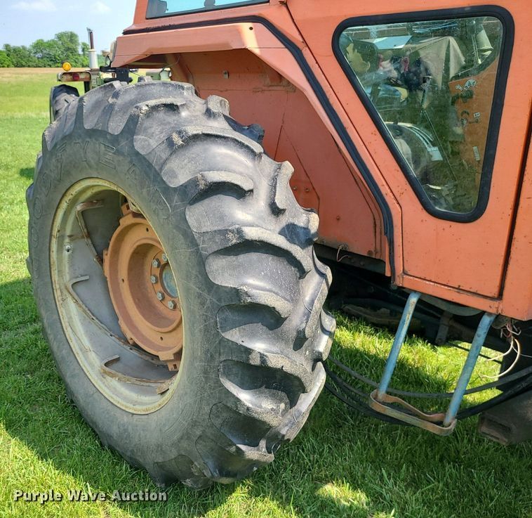 image for item DC6067 Kubota M7950DT  MFWD tractor