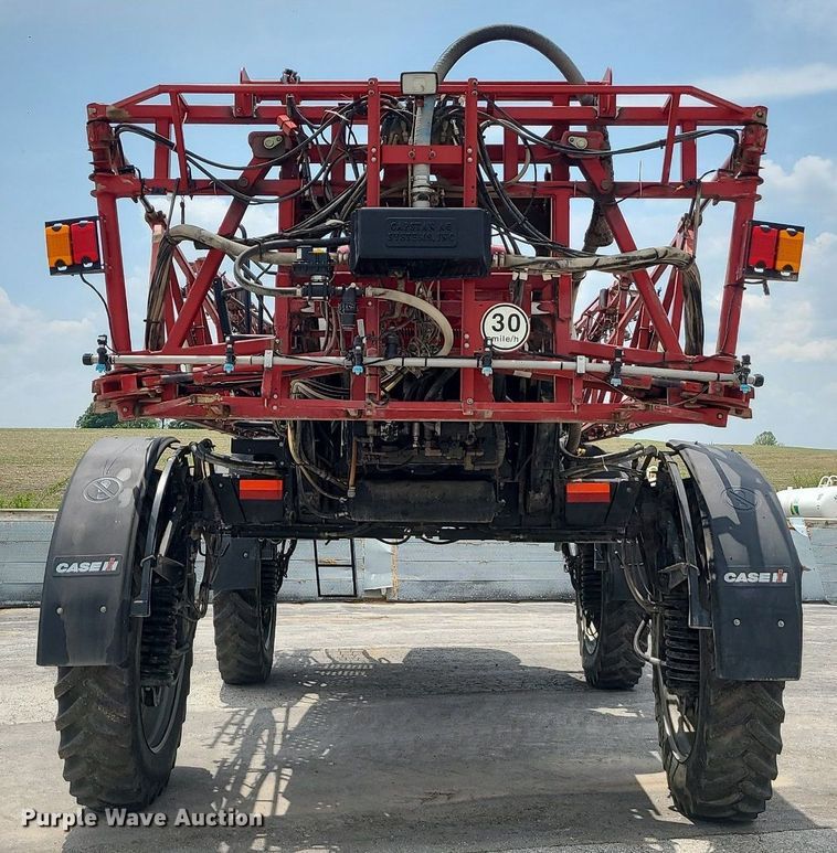 image for item DC6069 2010 Case IH Patriot 3330  sprayer