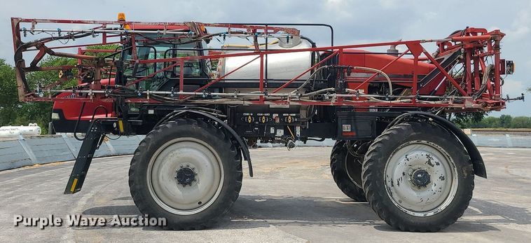 image for item DC6069 2010 Case IH Patriot 3330  sprayer