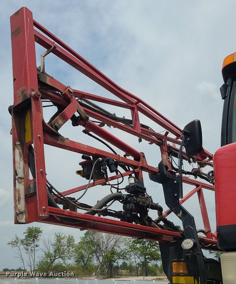 image for item DC6069 2010 Case IH Patriot 3330  sprayer