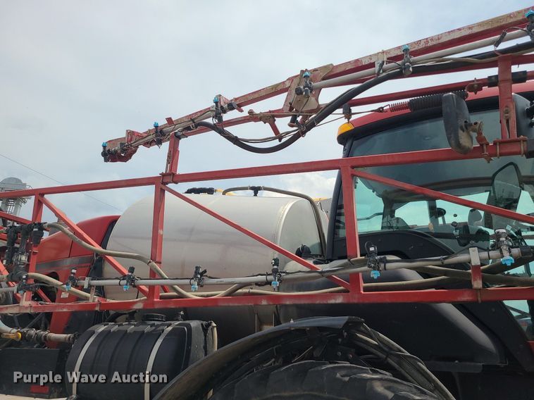 image for item DC6069 2010 Case IH Patriot 3330  sprayer
