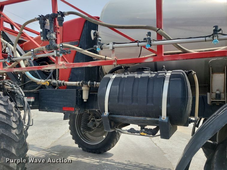 image for item DC6069 2010 Case IH Patriot 3330  sprayer