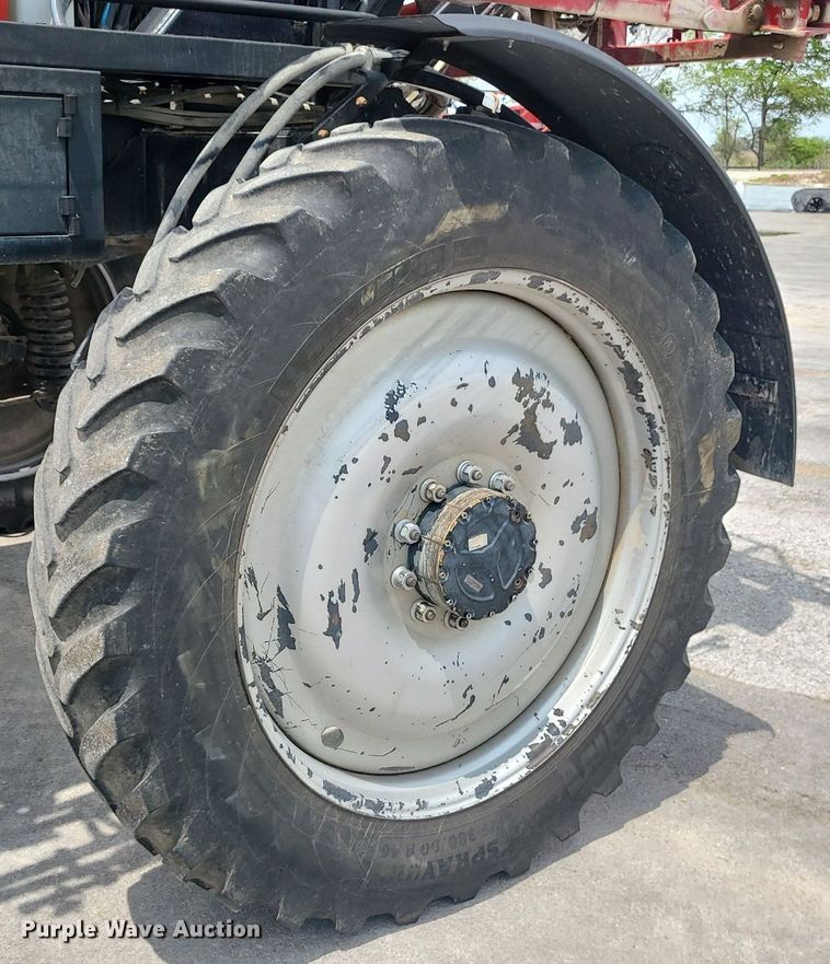 image for item DC6069 2010 Case IH Patriot 3330  sprayer