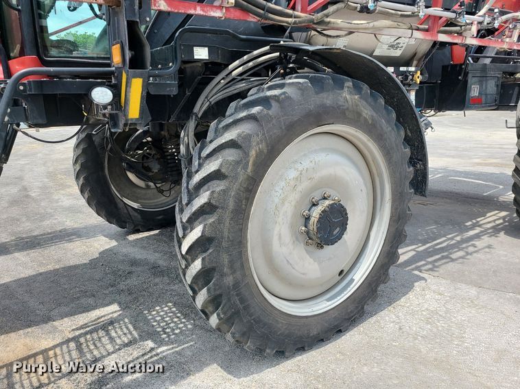 image for item DC6069 2010 Case IH Patriot 3330  sprayer