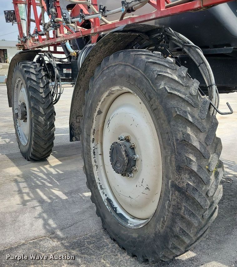 image for item DC6069 2010 Case IH Patriot 3330  sprayer