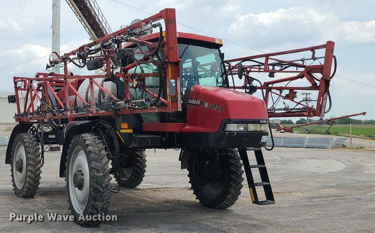 image for item DC6070 2009 Case IH Patriot 3230  sprayer