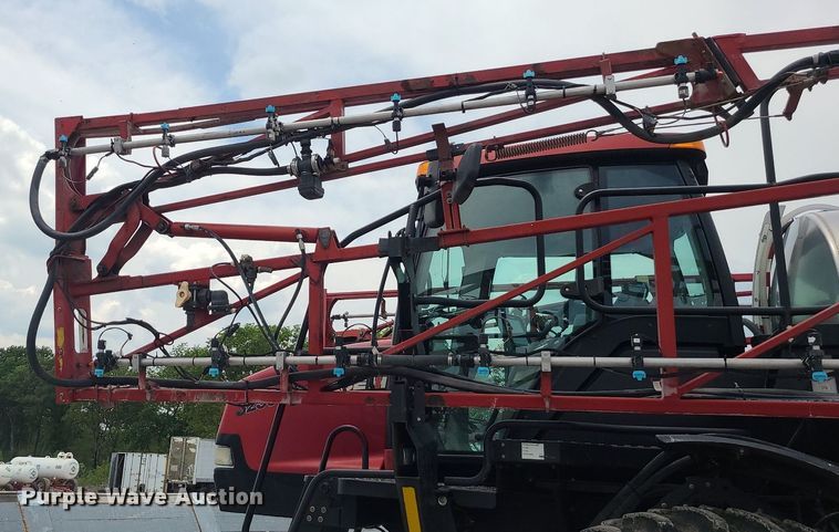 image for item DC6070 2009 Case IH Patriot 3230  sprayer