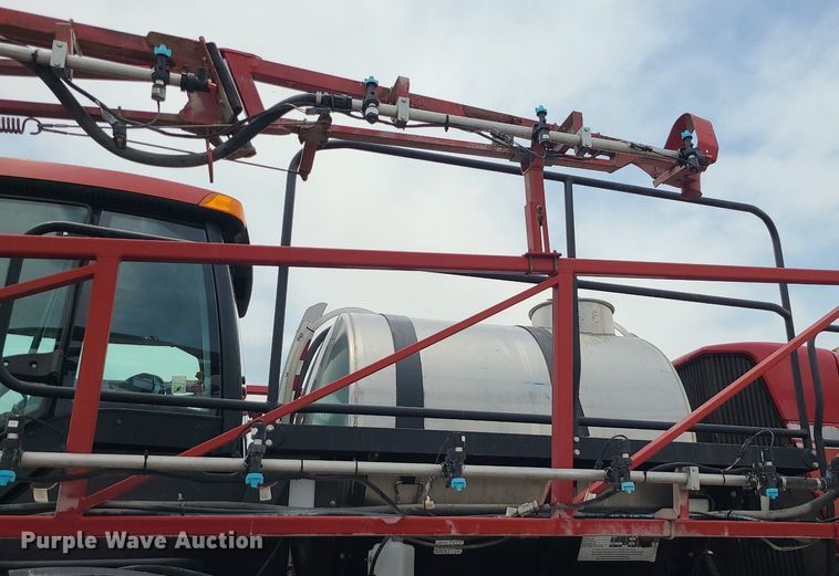 image for item DC6070 2009 Case IH Patriot 3230  sprayer