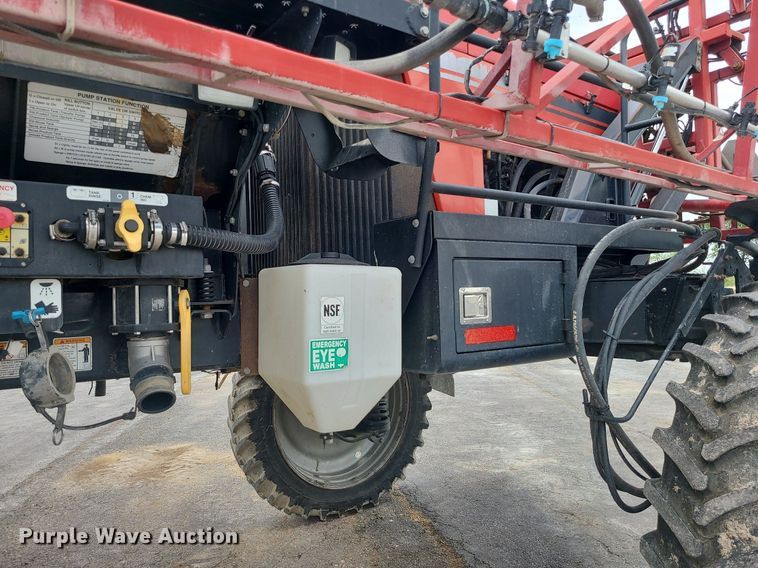 image for item DC6070 2009 Case IH Patriot 3230  sprayer