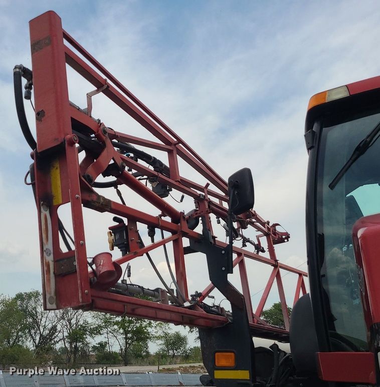 image for item DC6070 2009 Case IH Patriot 3230  sprayer