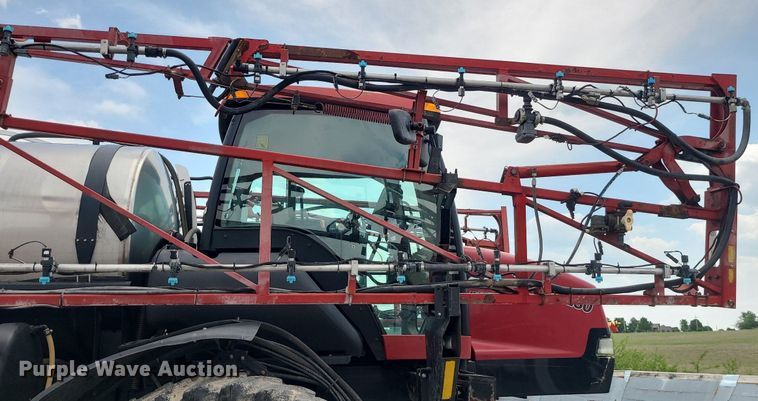image for item DC6070 2009 Case IH Patriot 3230  sprayer