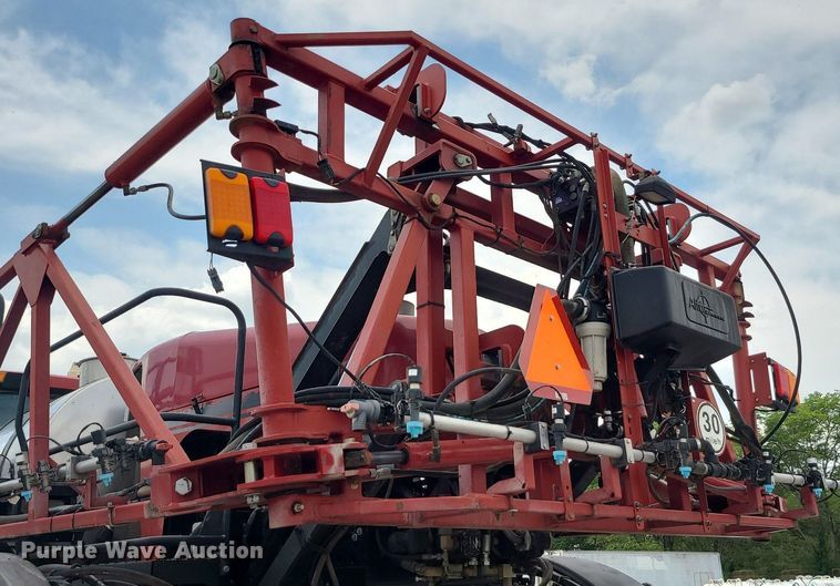 image for item DC6070 2009 Case IH Patriot 3230  sprayer