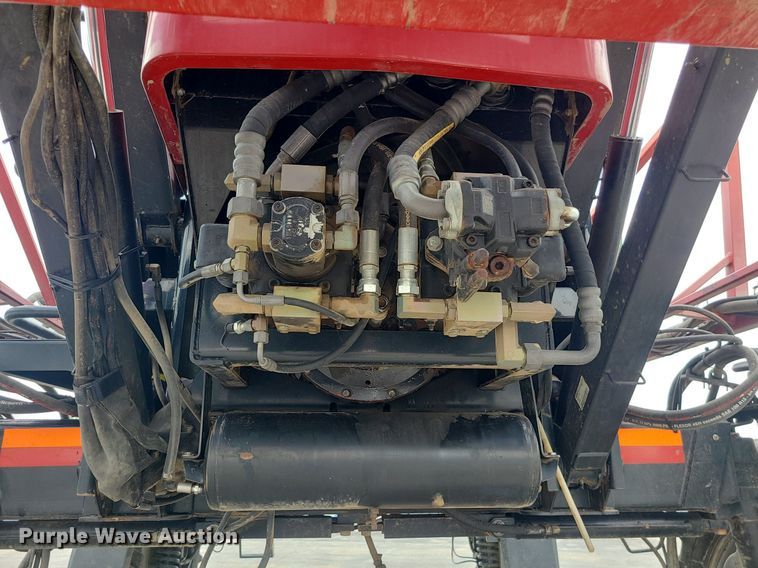 image for item DC6070 2009 Case IH Patriot 3230  sprayer