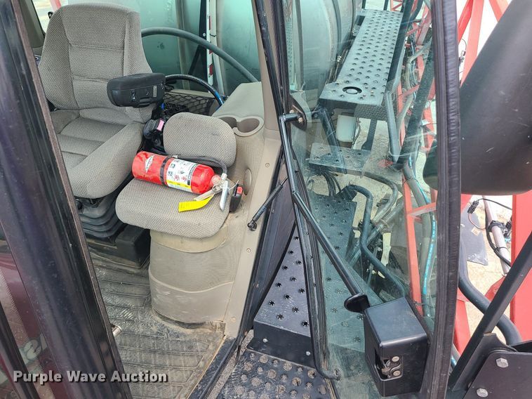 image for item DC6070 2009 Case IH Patriot 3230  sprayer