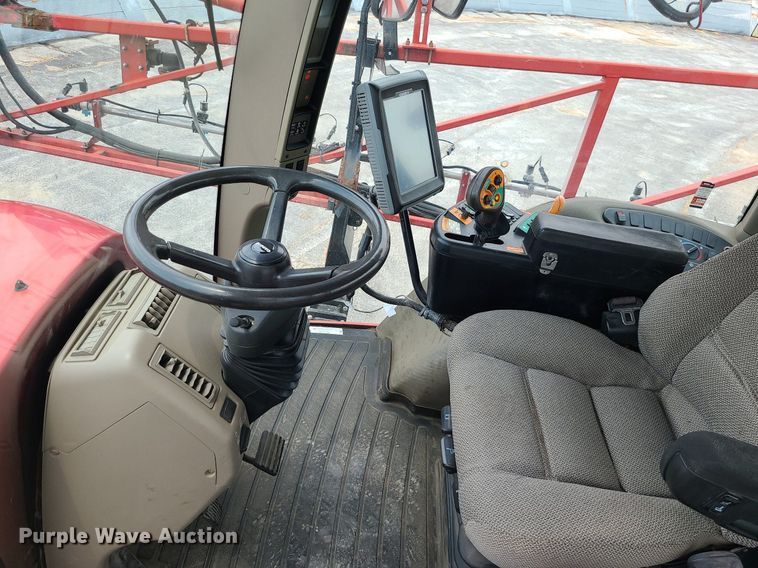 image for item DC6070 2009 Case IH Patriot 3230  sprayer