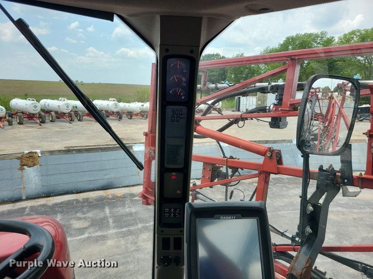 image for item DC6070 2009 Case IH Patriot 3230  sprayer