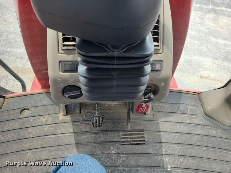 image for item DC6070 2009 Case IH Patriot 3230  sprayer