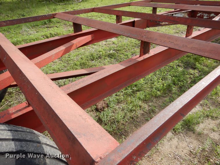 image for item DK1909 Bale hauler