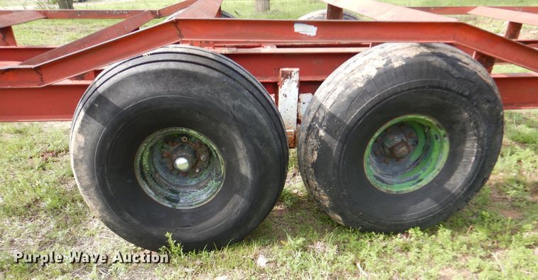 image for item DK1909 Bale hauler