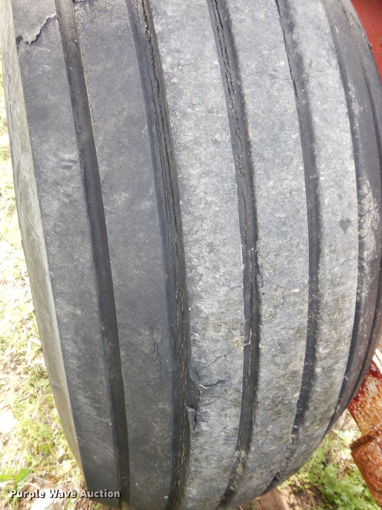 image for item DK1909 Bale hauler