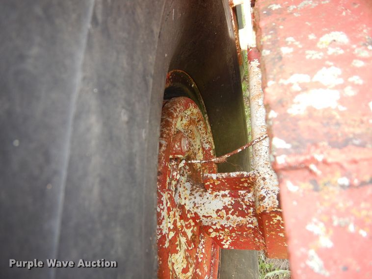 image for item DK1909 Bale hauler