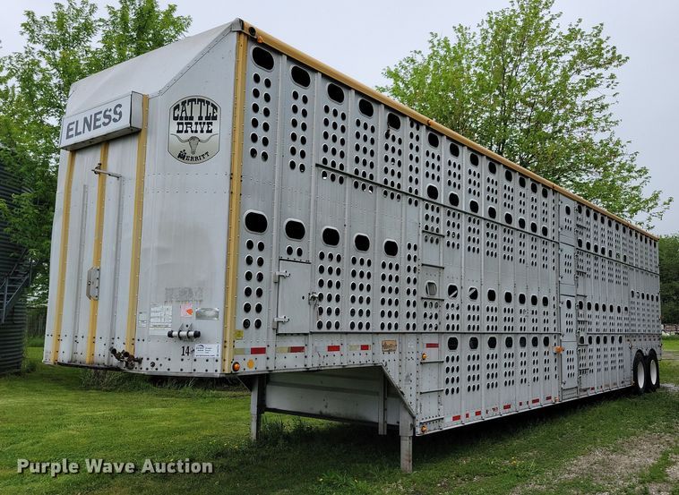 image for item DK5234 2001 Merritt  livestock trailer