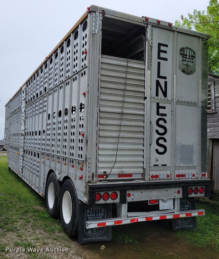 image for item DK5234 2001 Merritt  livestock trailer